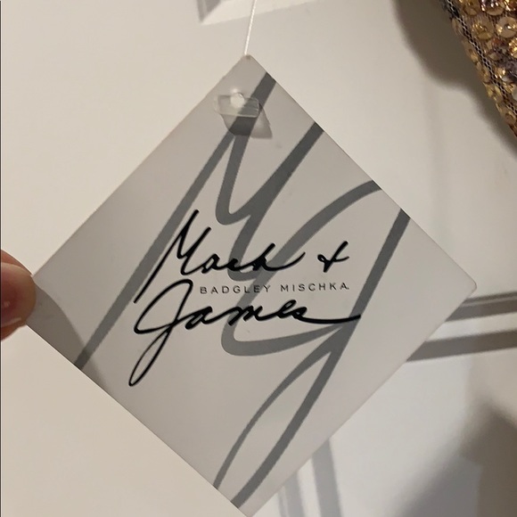 Gold sequined dress, with ribbon black belt. - Picture 3 of 3